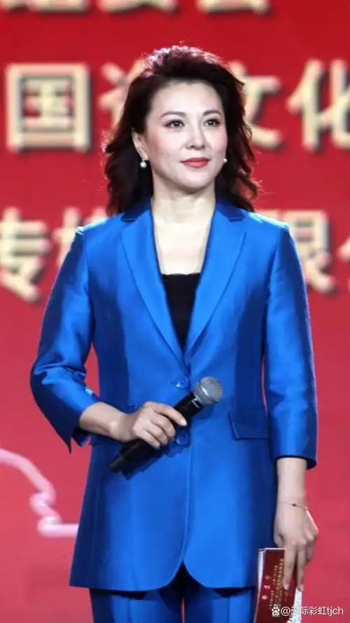 梦桐,中央电视台中文国际频道女主播