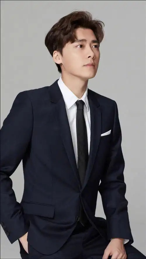 李易峰:三大笑容名场面,每一个都好喜感,被上帝照顾的男人就是不一样