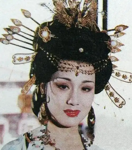 著名演员李建群:与男友同居27年,一生无儿无女,63岁遗憾离世