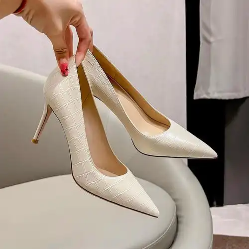 白色高跟鞋女2024年春夏新款石头纹浅口10cm不累脚细跟尖头单鞋女