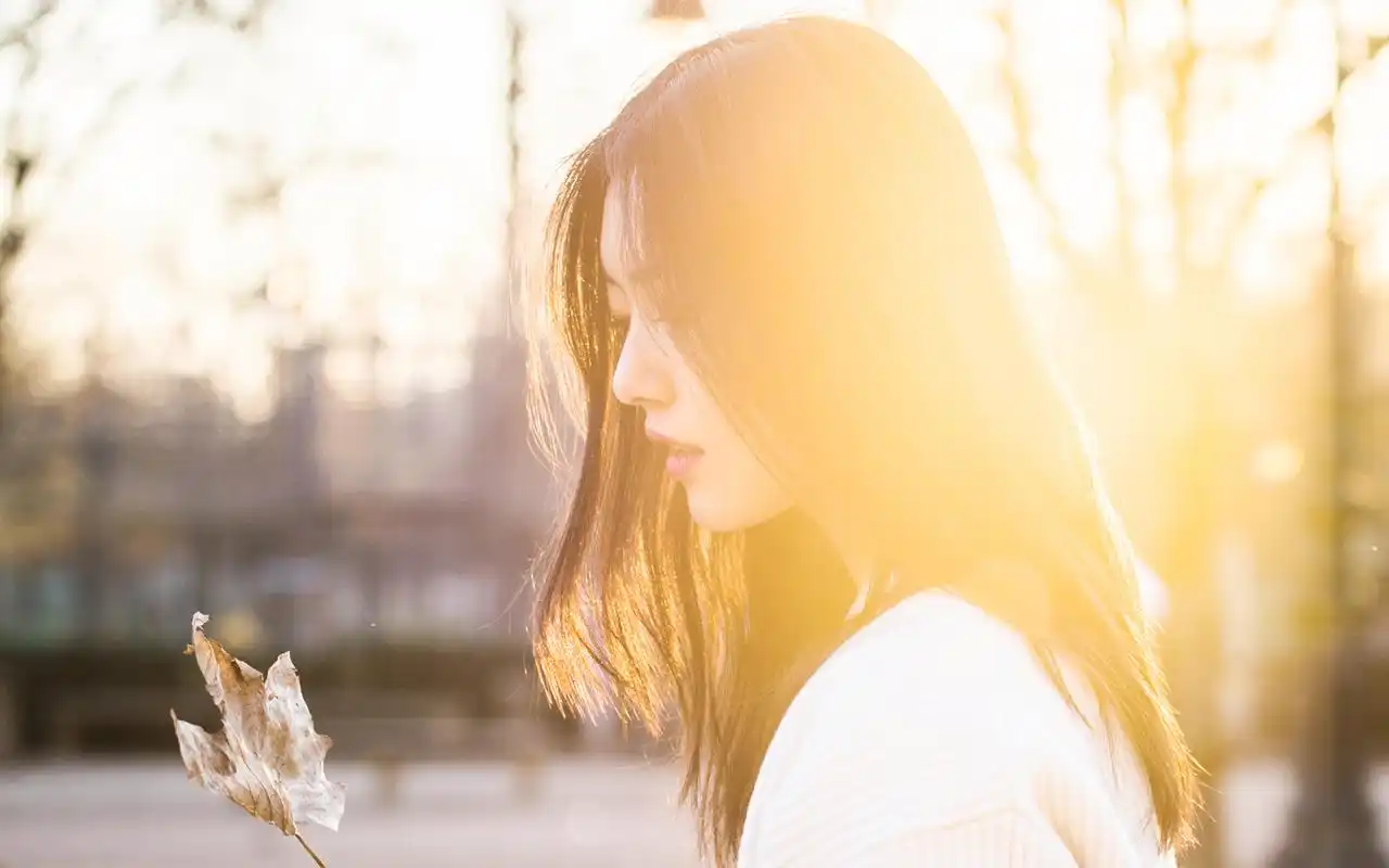 大表姐刘雯冬日唯美治愈写真图片桌面壁纸