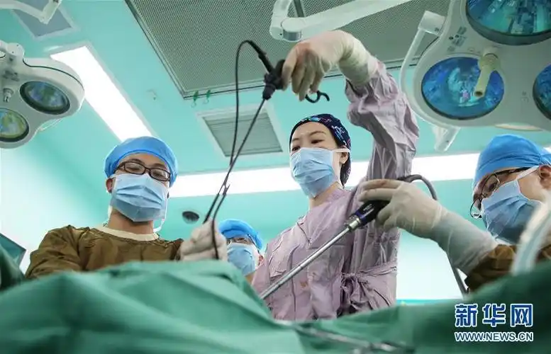 湖南衡阳:泌尿外科女医师的一天