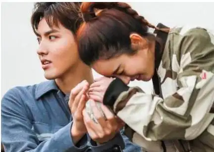 吴亦凡烂桃花多!躺枪古力娜扎赵丽颖李小璐,与三话题女星传绯闻