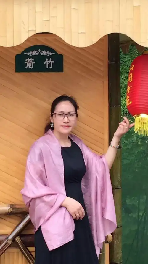 征婚城步县43岁爽朗美女诚征对象非诚勿扰