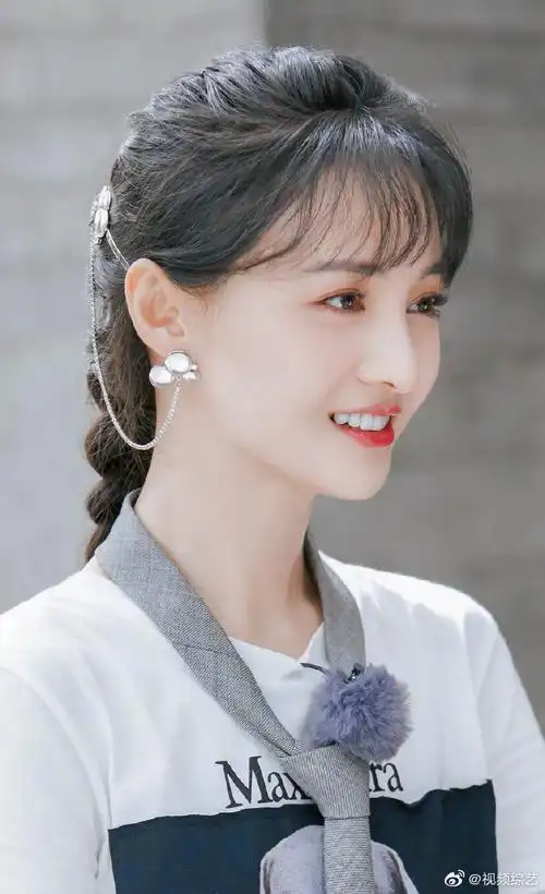 郑爽真好看_高清图集_新浪网