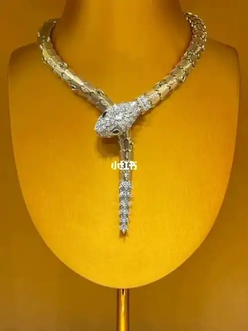 宝格丽烫金蛇头项链稀有孔克珠项链