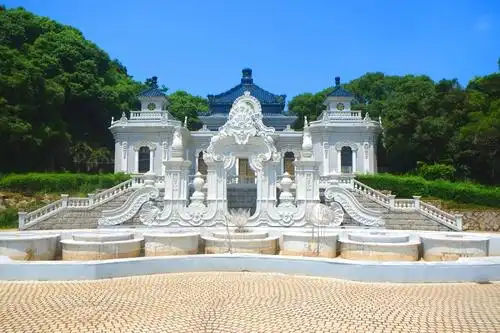 八旬老人不顾专家反对,自费三百亿1:1重建圆明园,如今已建成!