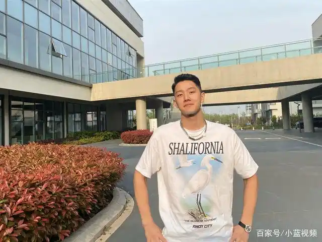 山东体育生帅哥一枚