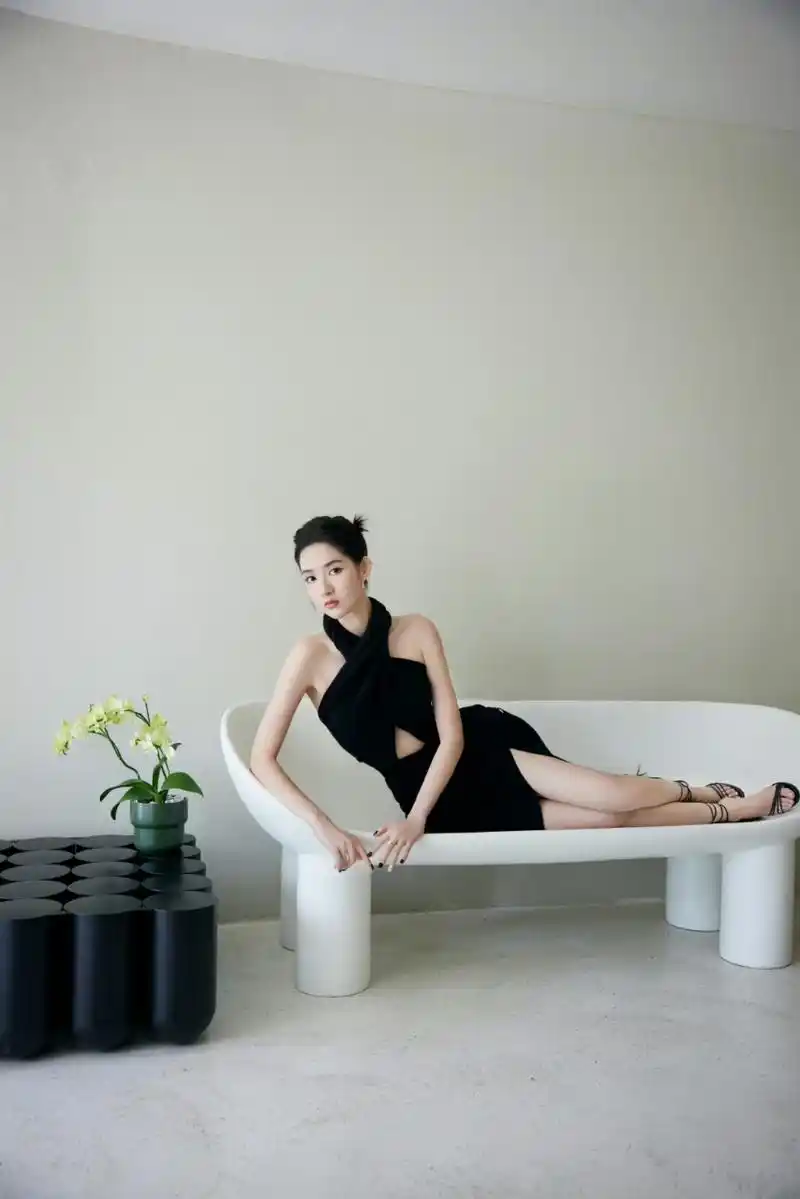 王玉雯美照,大长腿真的是太性感迷人了!#养眼美女