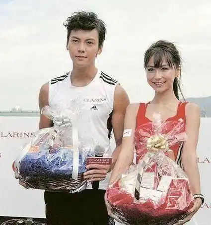 痛说老公前女友暴露了野心_baby_黄晓明_李菲儿