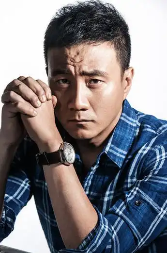 娱乐圈里最受欢迎的"硬汉"男明星们