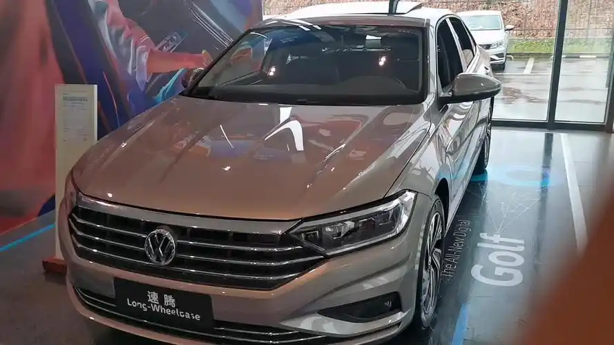 一汽大众速腾1.2t超越版