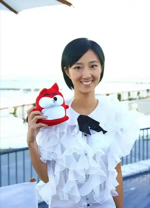 台湾女演员桂纶镁孙耀威大哥哥香港演员孙耀威演员,歌手孙耀威,小时候