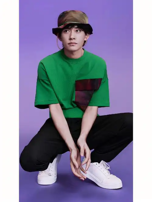 emporioarmani全球代言人易烊千玺