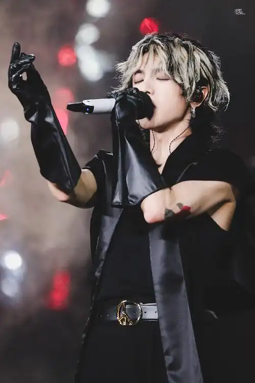 2023年华晨宇十佳造型