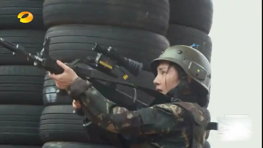 ##杨幂# 
昨天又重刷了《真正男子汉2》幂姐在这一段 ""