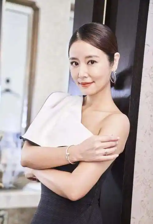 林心如承认二胎产子(林心如二胎最新消息)