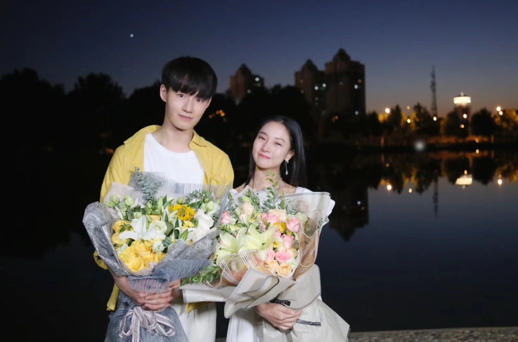 张猛《超时空恋人》杀青 首部剧集演绎双面男主引期待