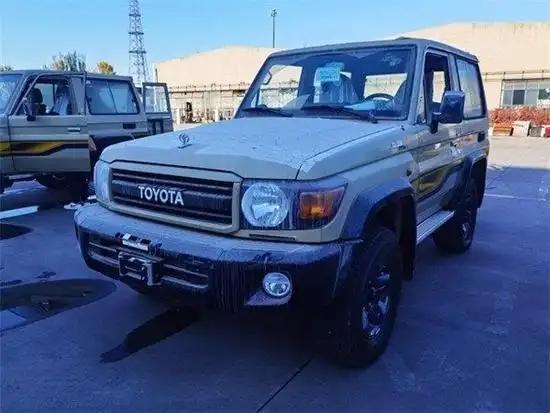 2023款丰田lc71短轴越野车69万起售全国