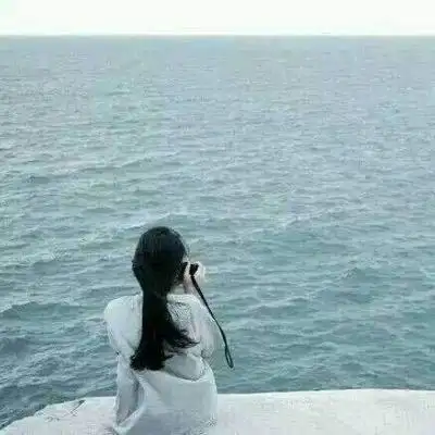 女生背影唯美头像