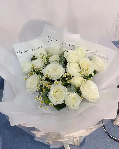 白玫瑰花束