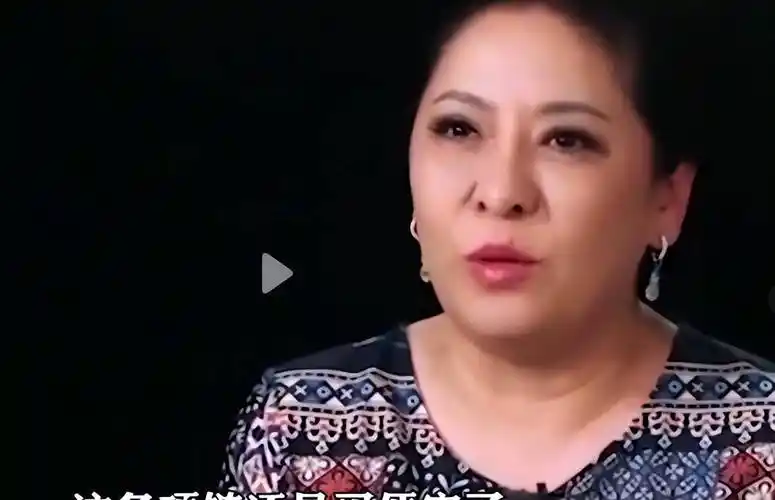 《坚强到泰》陈岚:撕张柏芝唤醒关之琳,花12亿娶儿媳郭碧婷