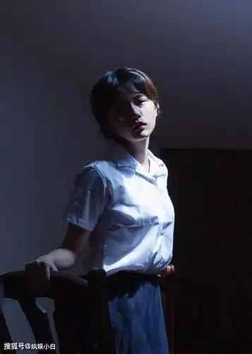 成果这组写真大片颠覆认知,是青春的味道,也是恋爱的感觉