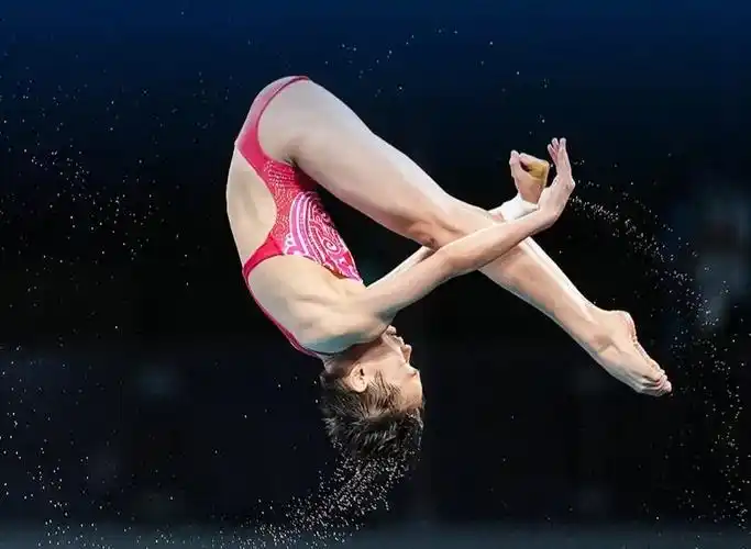 如何看出来适不适合跳水(屡次征战由配角变主角!