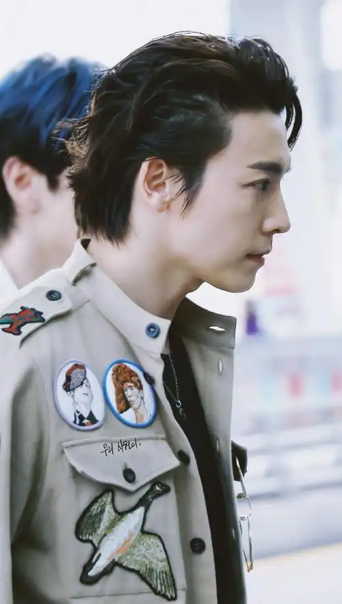 李东海取向狙击##李东海小老虎##李东海机场时尚##李东海港风大佬