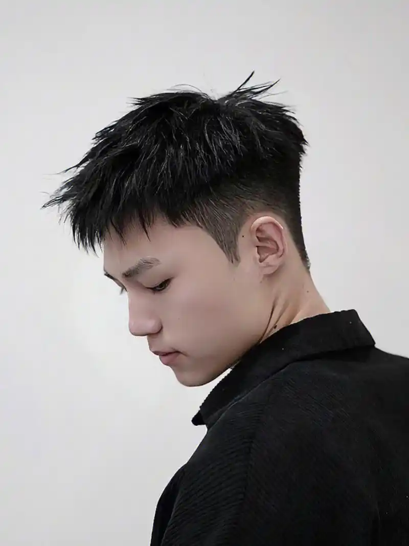 暖男发型~碎盖头 都说渣男锡纸烫哈哈哈 男士发型钢夹烫造型烫 今天!