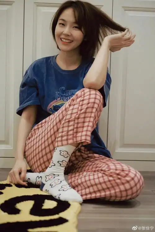 张佳宁:不辜负生活 生活才能风生水起_高清图集_新浪网