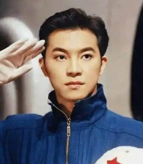 沙溢年轻时原来这么帅