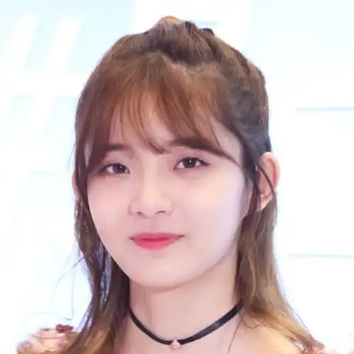 王晴/爱豆头像/自截滤/拿图评论/欢迎关注收藏/by诗洛落 小落头像库q3