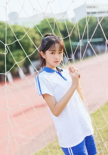 美女校花运动服活力青涩写真高清图片