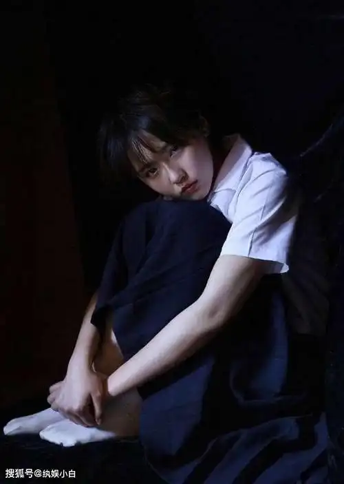 成果这组写真大片颠覆认知,是青春的味道,也是恋爱的感觉