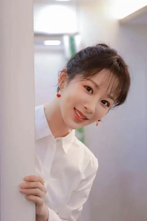 杨紫不土了普通女孩颜值最大化手把手教