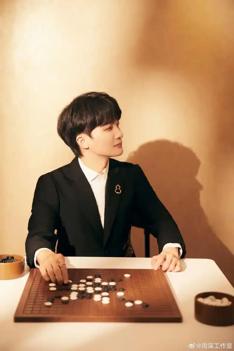 周深一直是民选之子.#周深好声音 周深当年被淘汰确实是很多人 - 抖音