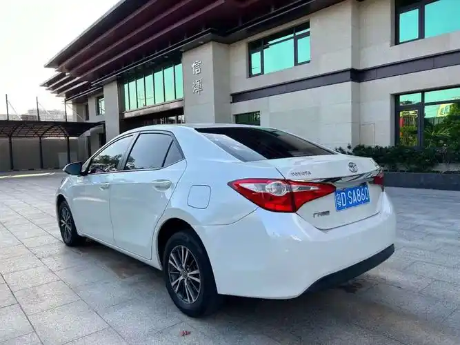 丰田 雷凌  2015款 1.6e cvt新锐版图片