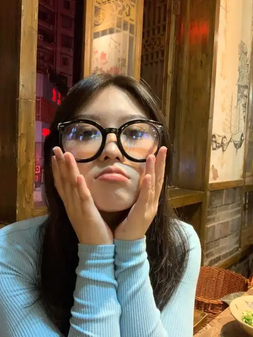 宽鹅蛋脸平光眼镜安利