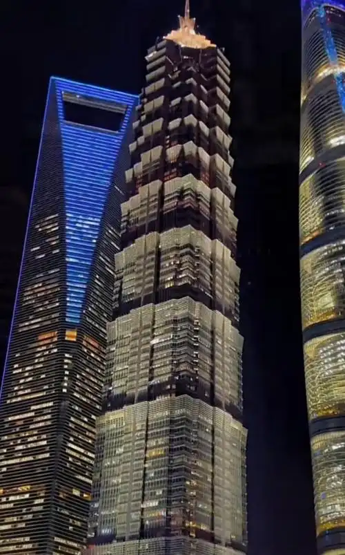 上海陆家嘴夜景万种风情