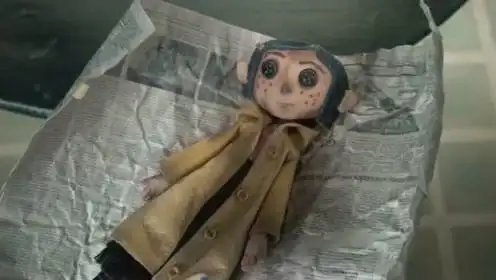 鬼妈妈:卡洛琳收到的鬼娃娃和她长一模一样,真诡异