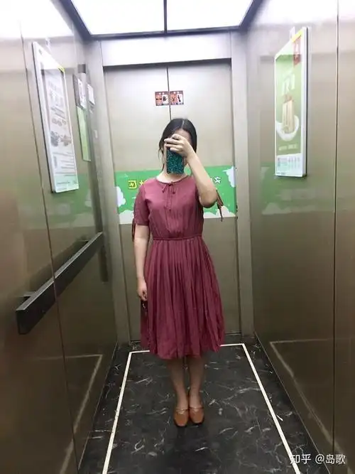 身高160体重120斤的女胖子平常应如何穿搭