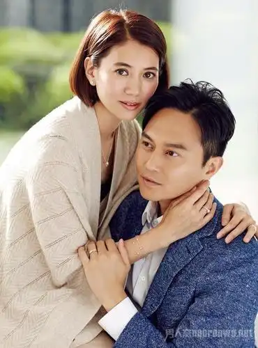 与老公张智霖发生分歧袁咏仪叫儿子讲中文