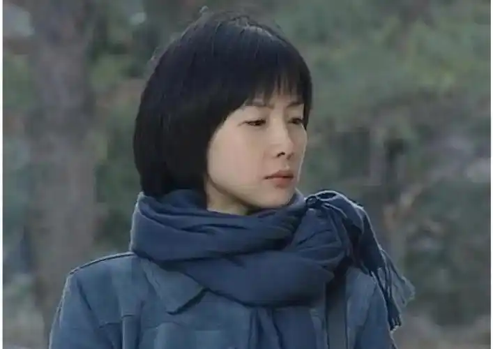 寒潮来袭怎么穿更温暖又时髦跟着冬日恋歌学穿搭温暖又高级