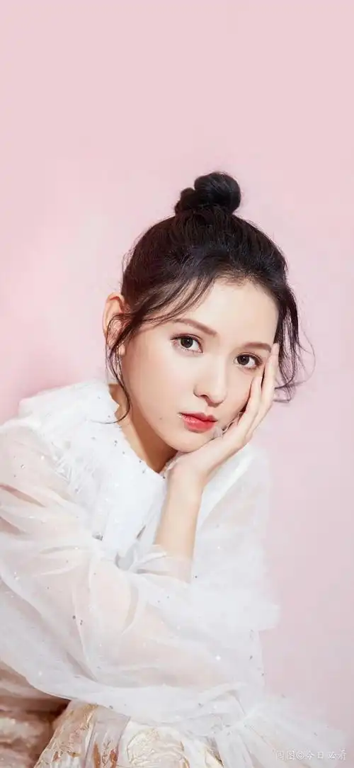 20:05:27张予曦dressing 77clicket该采集也在以下画板加载更多