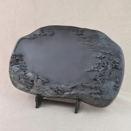 端砚大师陈金明金奖作品 坑仔岩《月下追韩信》砚