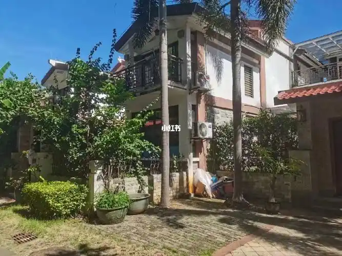 海口市区联排别墅占地460平768万带2个车位