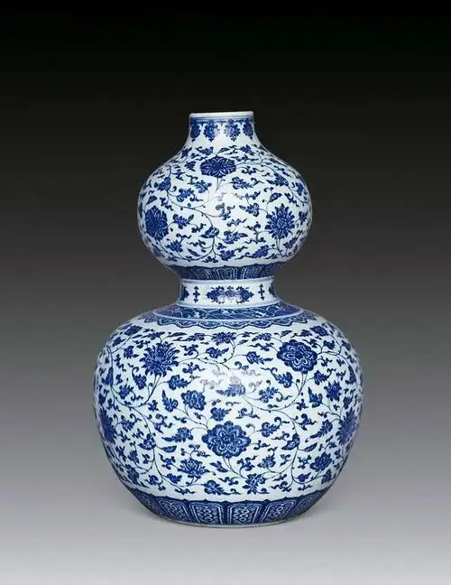 明代空白期青花瓷,器形与纹饰样式