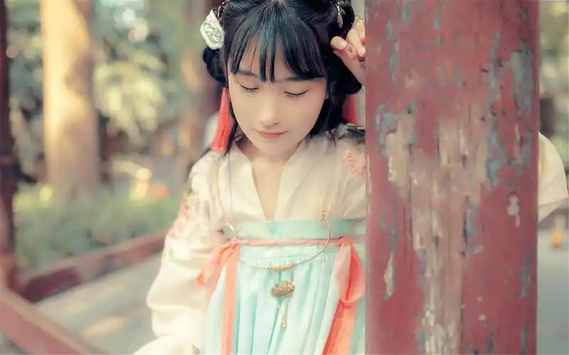 古装美女桌面壁纸高清图片下载