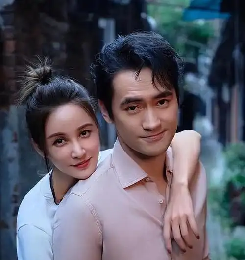 7年后再看张歆艺才明白她为何离开王志飞转身嫁给袁弘